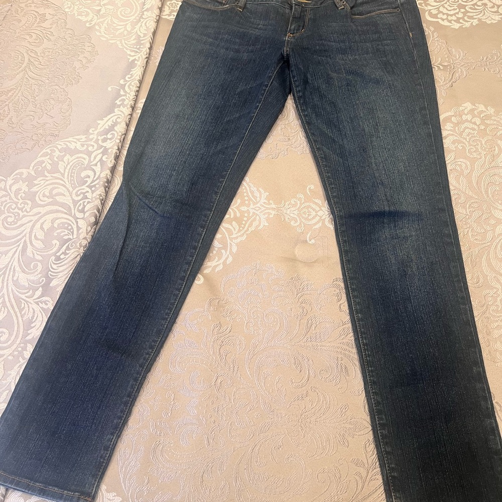 Classic Blue Women's Jeans. Bullhead hermosa